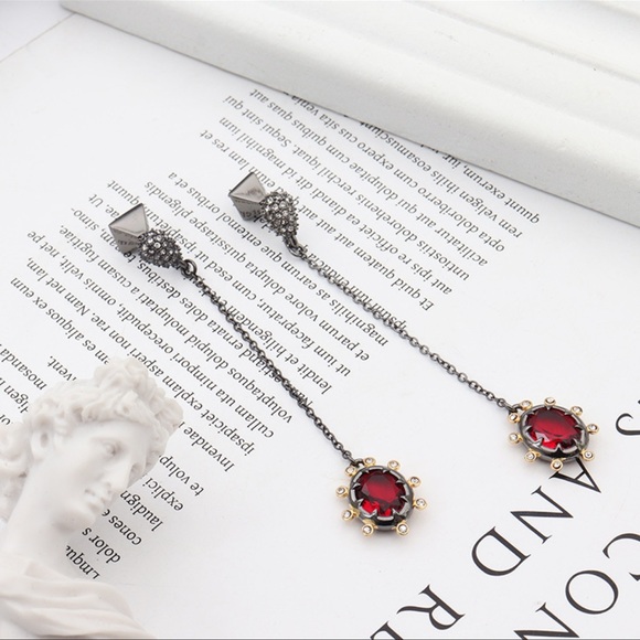 - Alexis Bittar Earrings - Picture 1 of 5